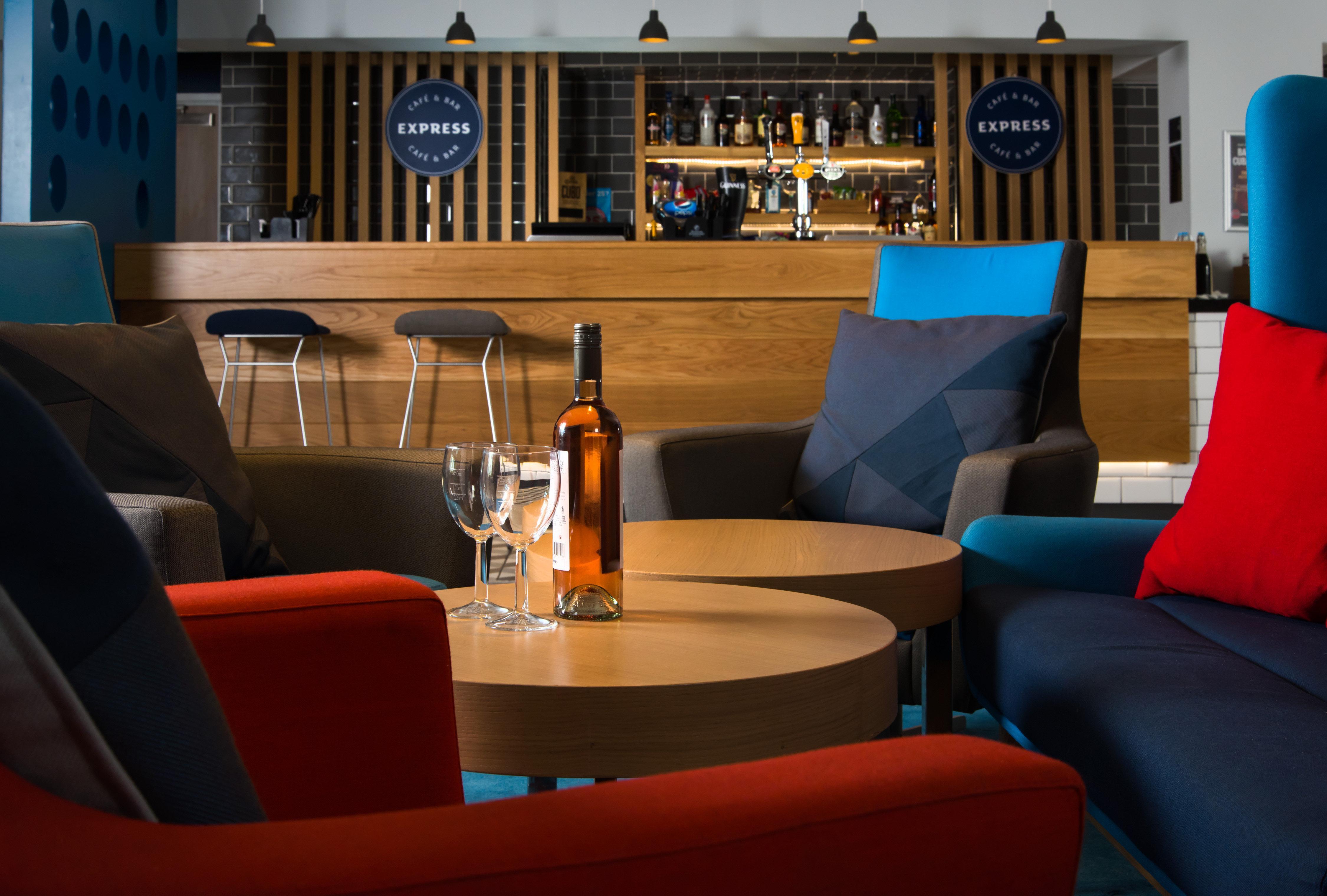 Holiday Inn Express Portsmouth - North By Ihg מראה חיצוני תמונה